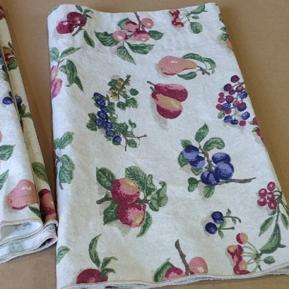 Longaberger Homestead-Fruit Medely Pattern Curtains 3 Panels Valance